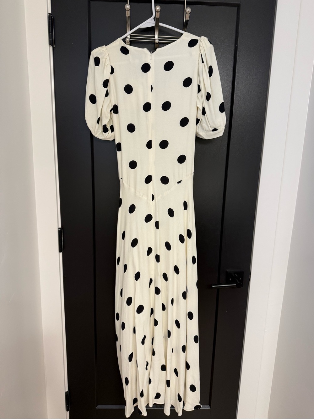 Reformation Naira Dress in Polka Dot - NWT Rare Sold Out Online Size 4 - Picture 6 of 6